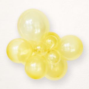 Crystal clear balloon with yellow color - package of 100 pcs. 046