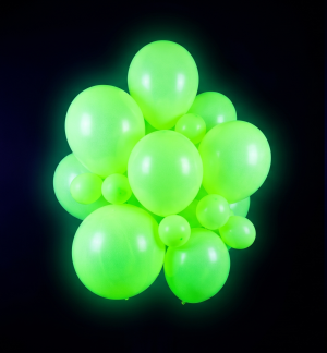 New color! Neon green balloon size 32 cm. 505- pack of 50 pcs.